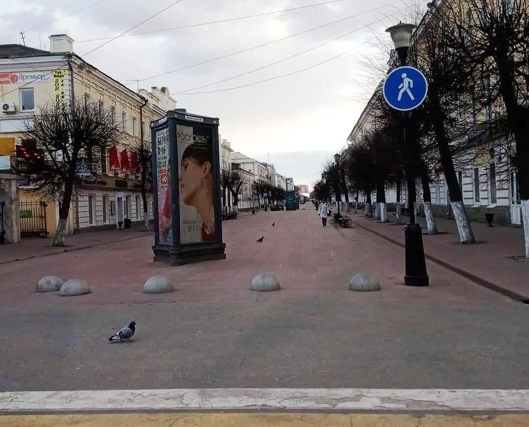 Жители твери называются. Мало людей на улице. Название жителей Твери. Жизнь в Твери.