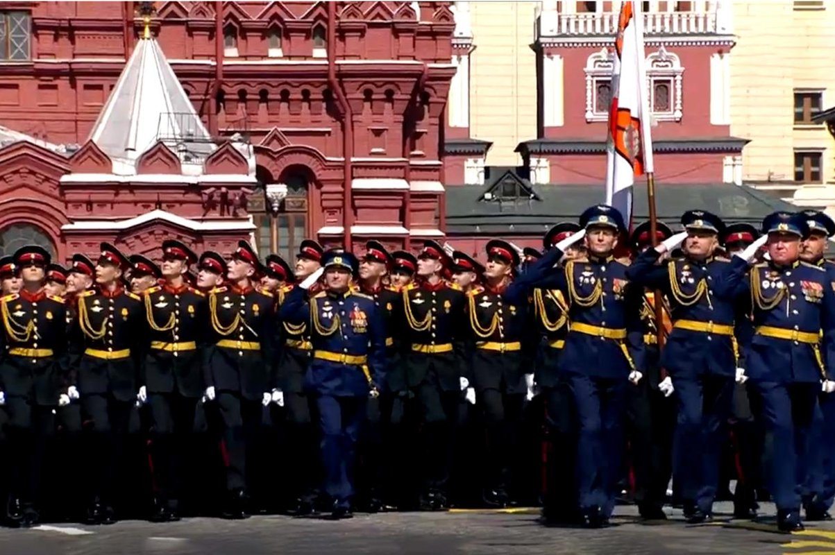 Фото парада победы 2020