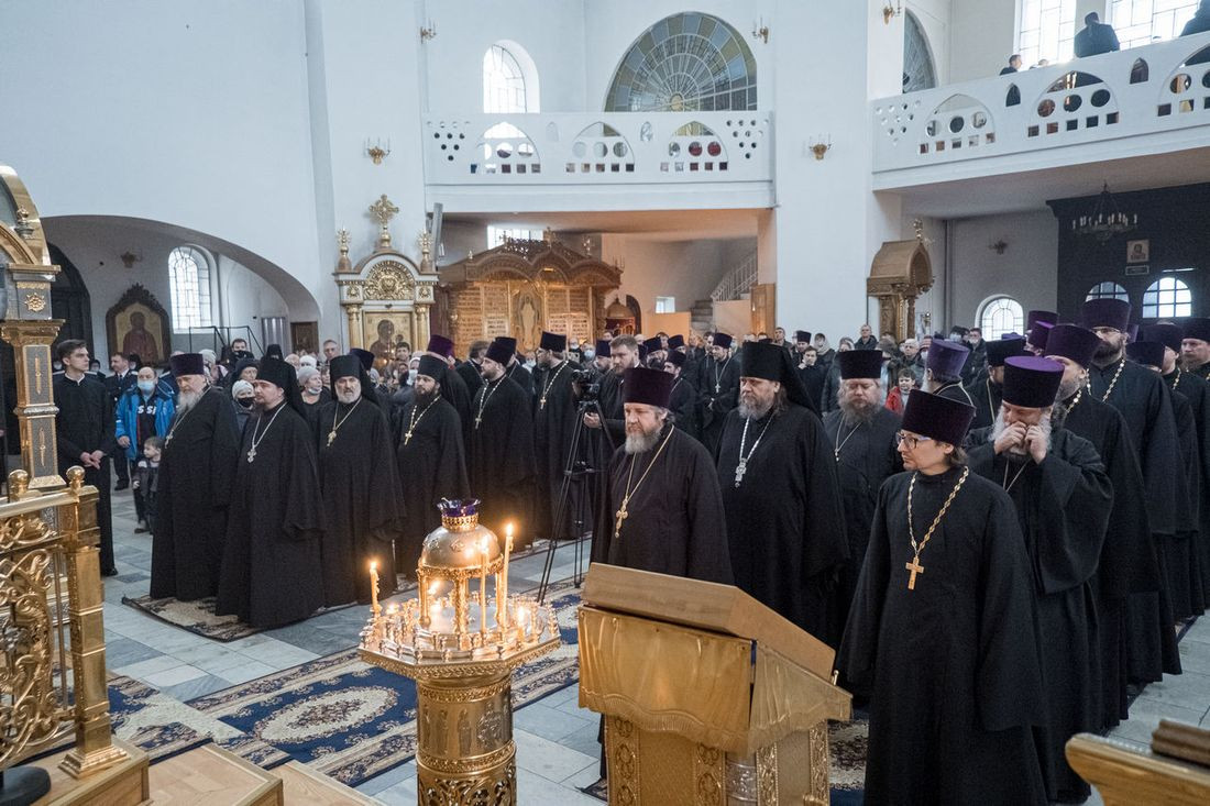 Тверская епархия. Епископат Тверской митрополии. Тверская епархия официальный сайт. Амвросий в Риме епископ Амвросий.