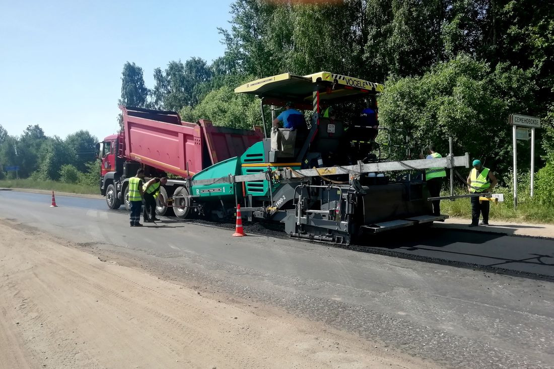 В Тверской области ремонтируют участок автодороги от Торжка до Старицы -  Караван Ярмарка