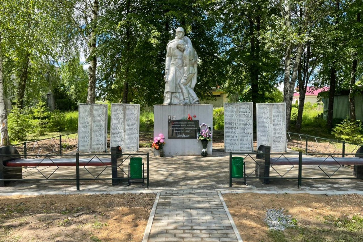 Памятники героям войны