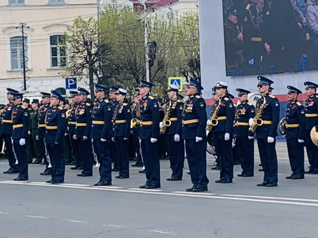 Парад Победы в Твери: как это было - Караван Ярмарка