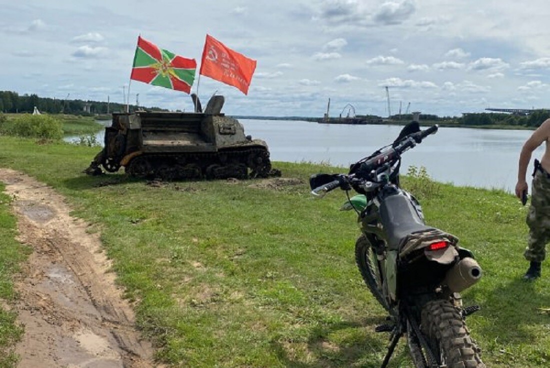 Со дна Волги под Тверью подняли боевую машину времен Великой Отечественной  войны