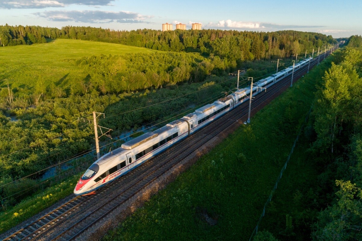 Скоростные поезда Москва – Санкт-Петербург будут делать остановку в «Новой  Твери» - Караван Ярмарка