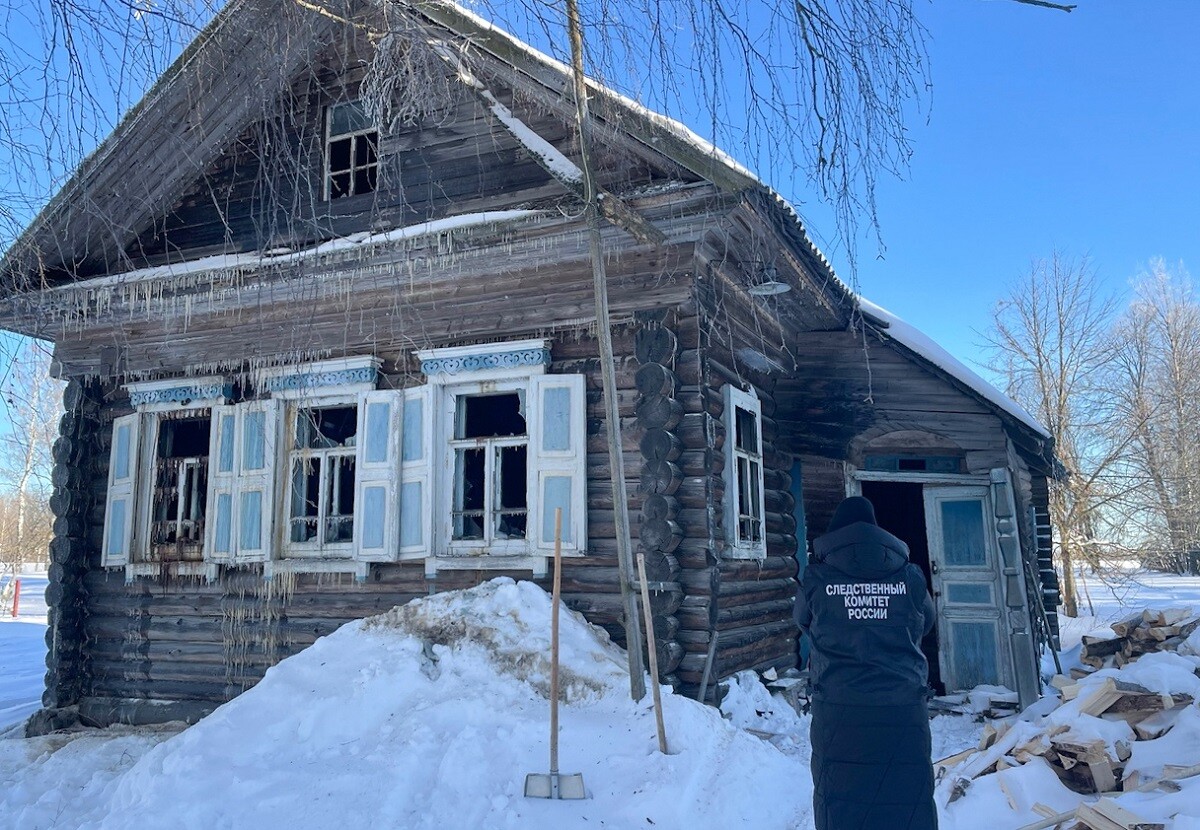 В сгоревшем доме в Тверской области обнаружили тело мужчины - Караван  Ярмарка