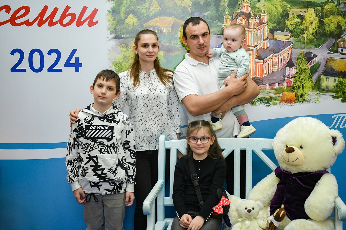 Многодетным матерям пособия 2025. Многодетным матерям пособия 2025