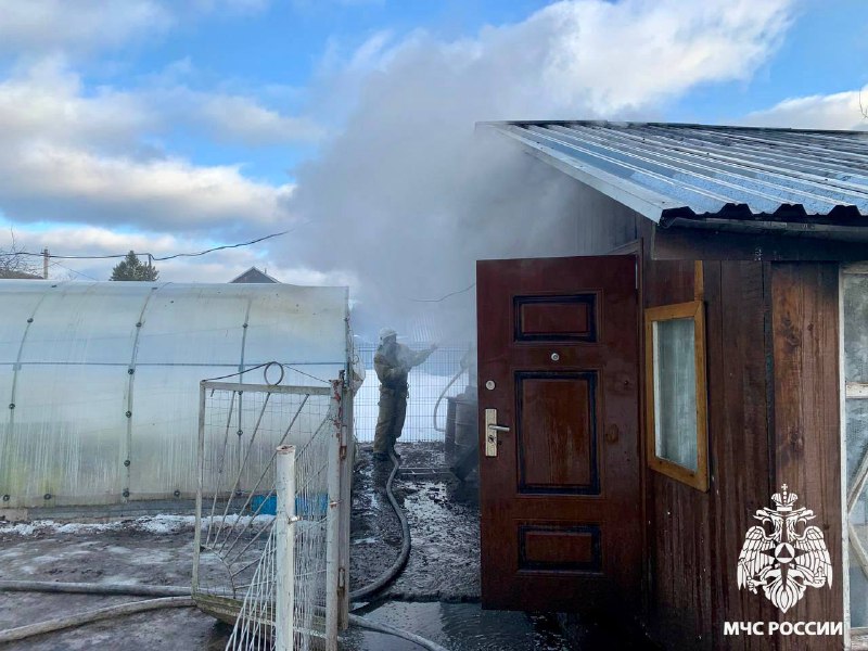 сотрудники пожарно-спасательной части