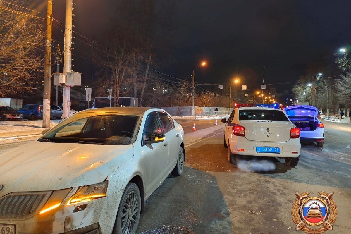 Расписание прибытия поездов омского жд